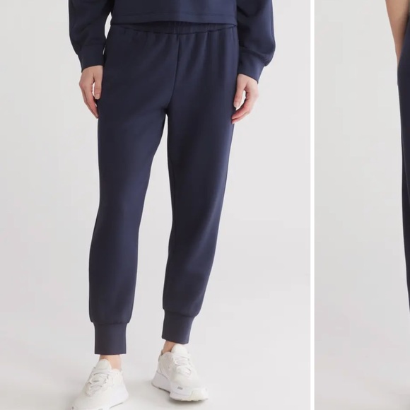 Zella Whisper Knit Easy Crew Navy Sweatshirt and Joggers M - Picture 3 of 13